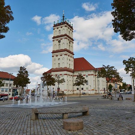 Pension Markt Neustrelitz Esterno foto